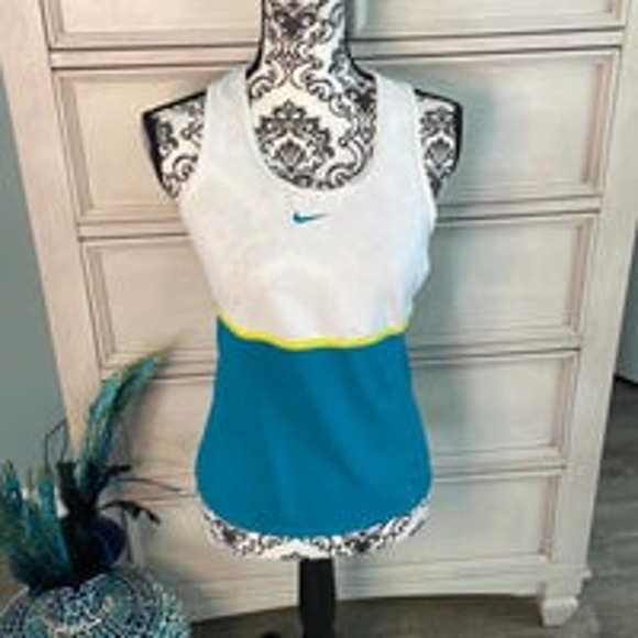 Nike dri fit teal with yellow accent workout Tank Top m - Picture 1 of 7